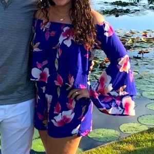 Floral romper with flare sleeves